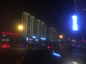 滕(teng)州中央(yang)城(cheng)A.B區